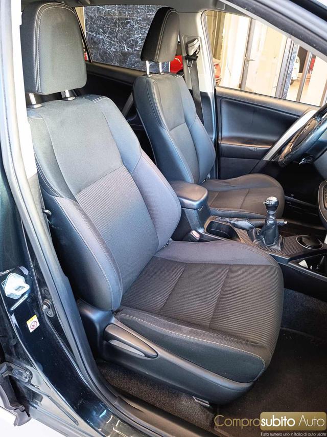 TOYOTA RAV 4 MY23 usata 28
