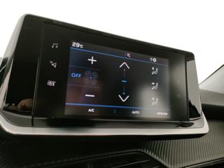 PEUGEOT 2008 usata, con Cruise Control