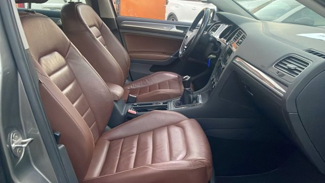 VOLKSWAGEN Golf Variant usata, con Controllo trazione