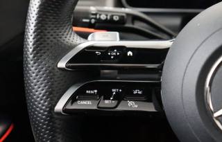 MERCEDES-BENZ GLC 300 usata, con Controllo automatico clima