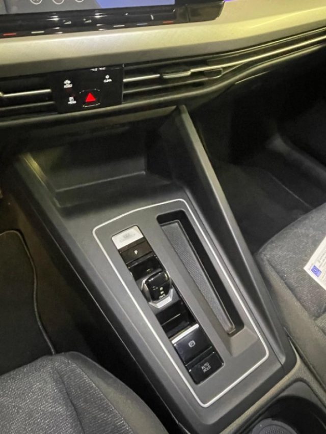 VOLKSWAGEN Golf usata, con Controllo trazione