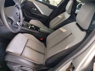 OPEL Astra usata, con Bluetooth