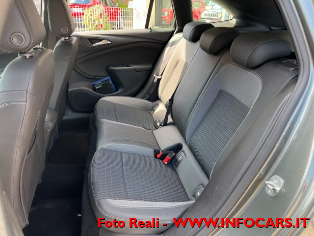 OPEL Astra usata, con Autoradio