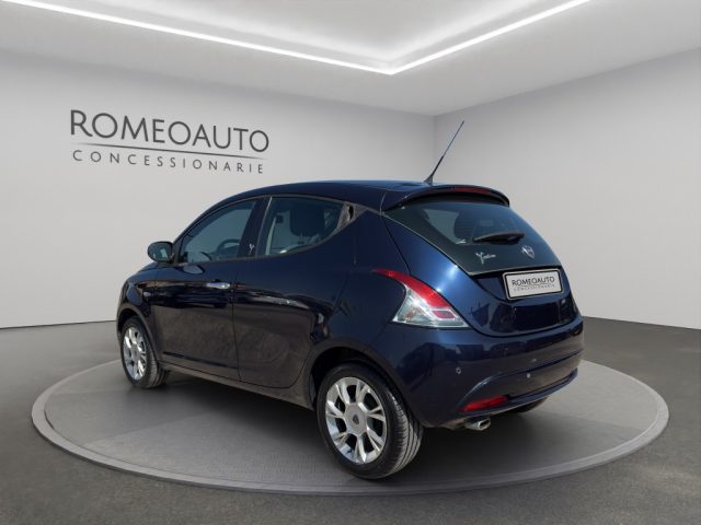 LANCIA Ypsilon usata, con Autoradio