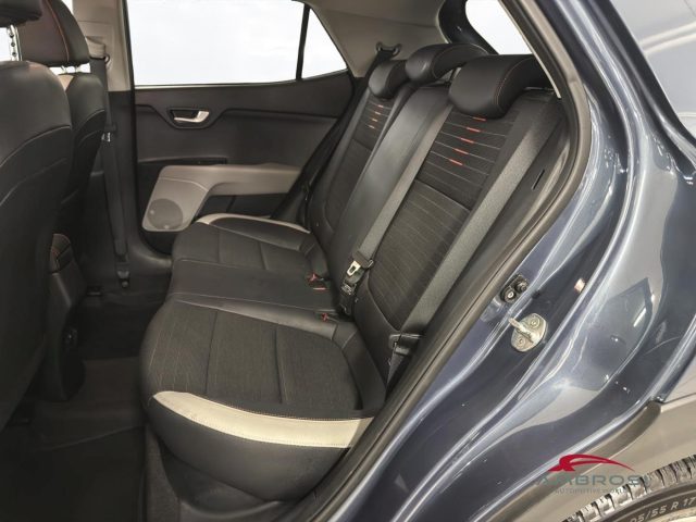 KIA Stonic usata 9