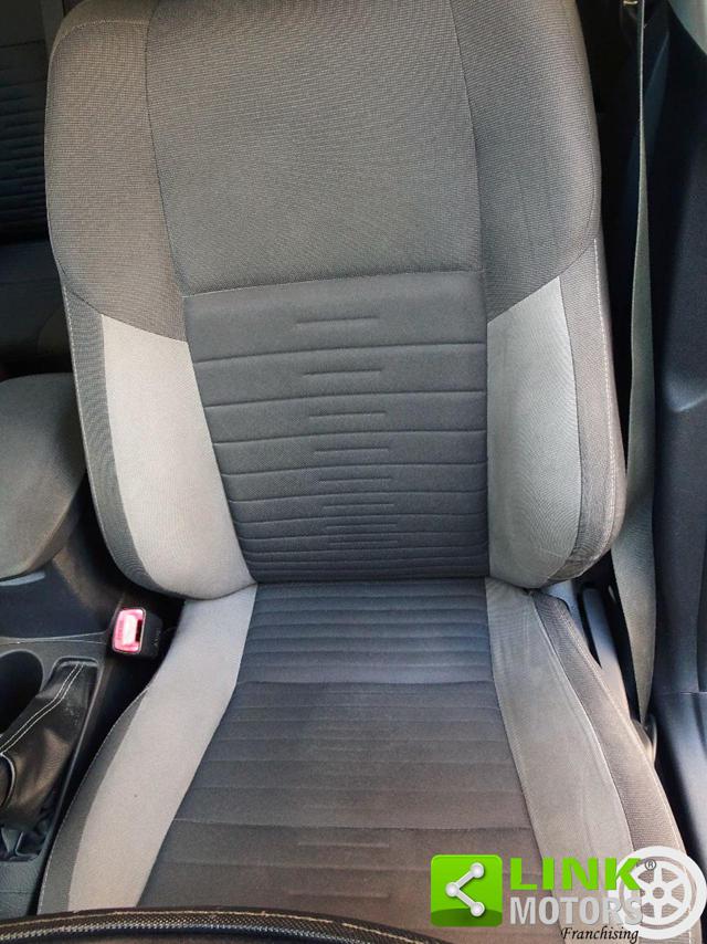 TOYOTA Auris usata, con Cerchi in lega