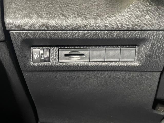 PEUGEOT 308 usata, con USB