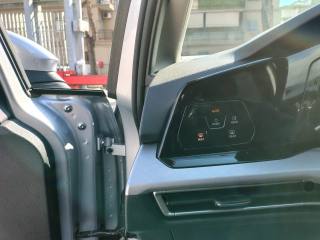 VOLKSWAGEN Golf usata, con Autoradio