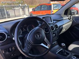 MERCEDES-BENZ B 180 usata, con Bracciolo