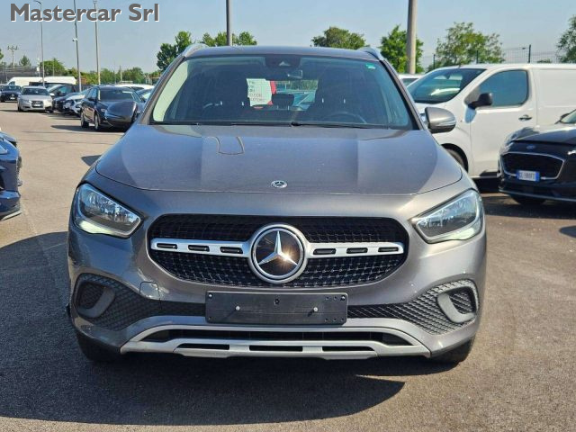 MERCEDES-BENZ GLA 200 usata 7
