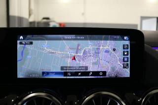 MERCEDES-BENZ GLA 200 usata, con Fari LED