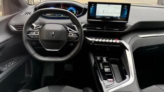PEUGEOT 3008 usata, con Volante in pelle