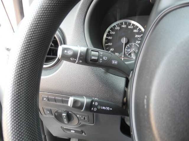 MERCEDES-BENZ Vito usata, con Monitoraggio pressione pneumatici