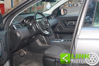 LAND ROVER Discovery Sport usata, con Leve al volante