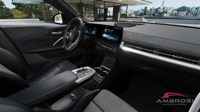 BMW iX2 usata 12