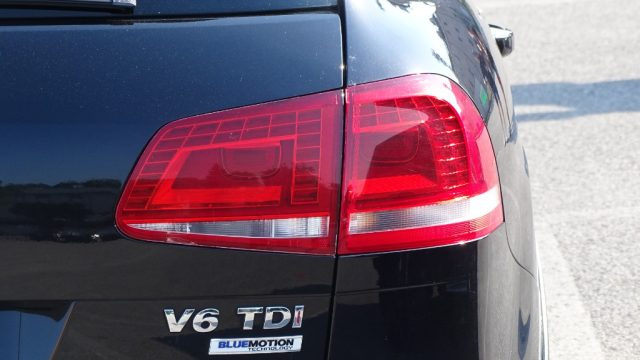 VOLKSWAGEN Touareg usata, con Controllo vocale