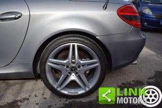 MERCEDES-BENZ SLK 200 usata, con Bracciolo