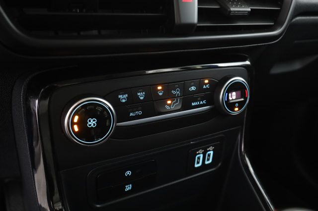 FORD EcoSport usata 9