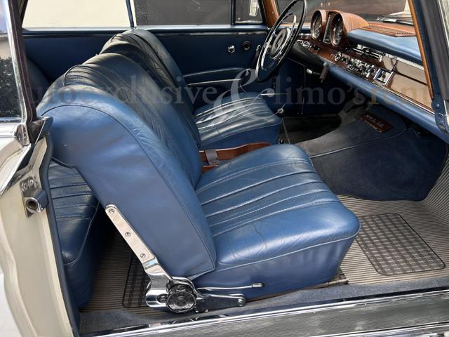 MERCEDES-BENZ 220 usata 12