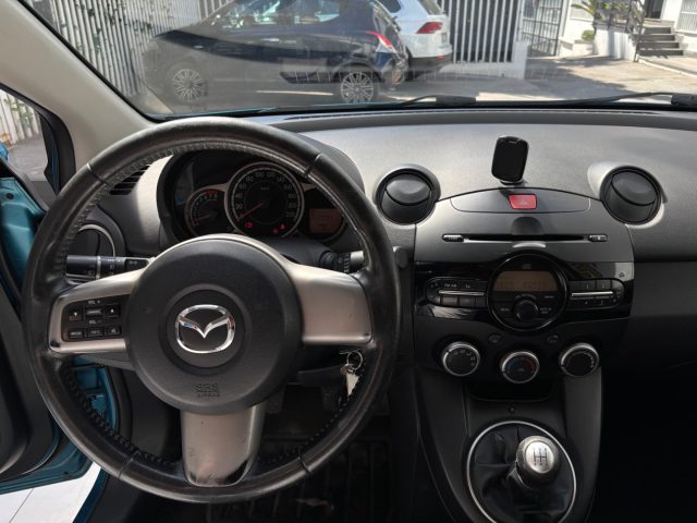 MAZDA 2 usata, con USB