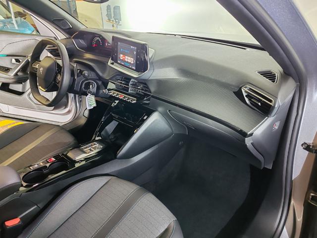 PEUGEOT 2008 usata 18