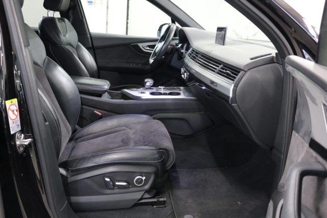 AUDI Q7 usata, con Bluetooth