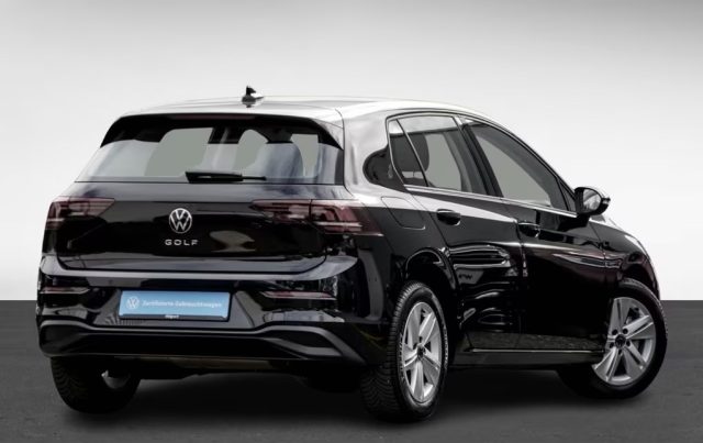 VOLKSWAGEN Golf usata, con Airbag laterali