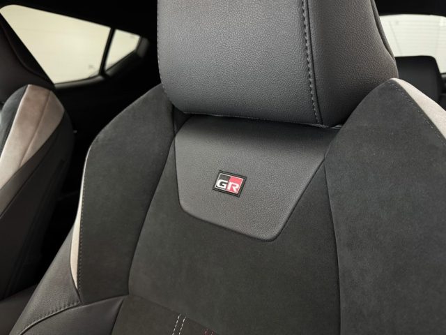 TOYOTA C-HR usata, con Cruise Control