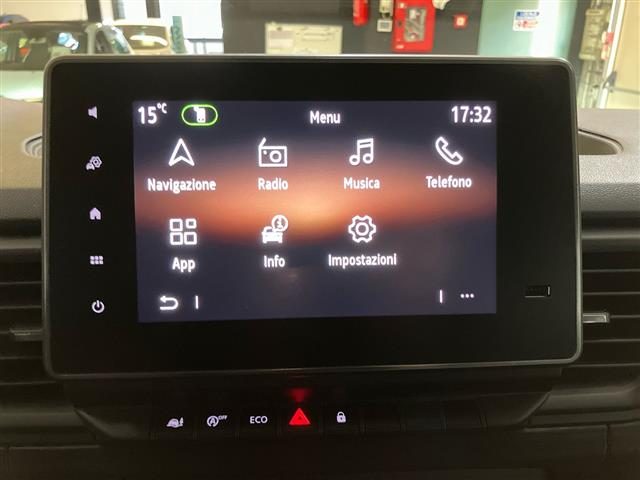 RENAULT Trafic usata, con Park Distance Control