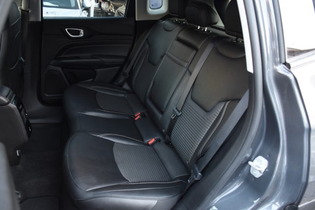JEEP Compass usata, con Autoradio