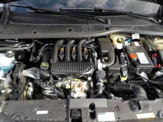 PEUGEOT 208 usata, con Alzacristalli elettrici