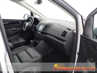 VOLKSWAGEN Sharan usata, con Autoradio