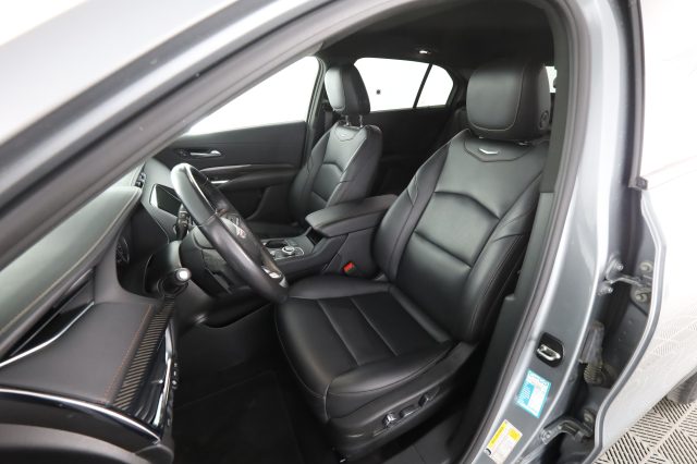 CADILLAC XT4 usata 8