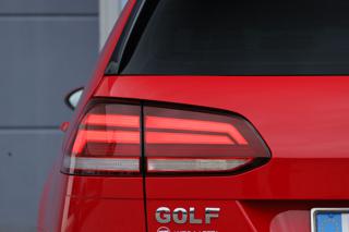 VOLKSWAGEN Golf usata, con Fari LED