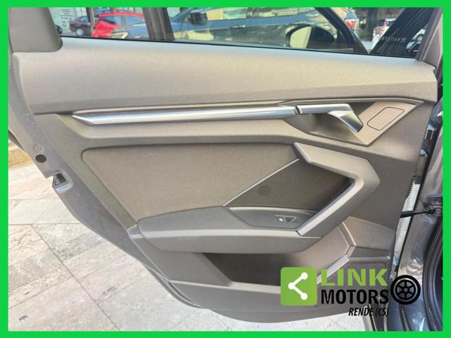 AUDI A3 usata, con Sensori di parcheggio anteriori