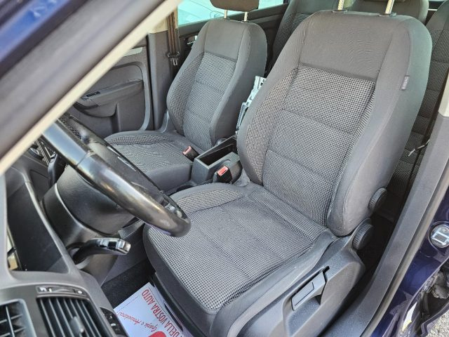 VOLKSWAGEN Touran usata 33