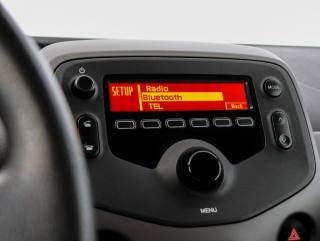PEUGEOT 108 usata, con Bluetooth