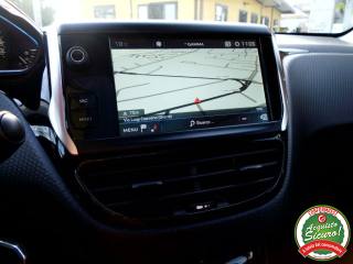 PEUGEOT 2008 usata, con Volante in pelle