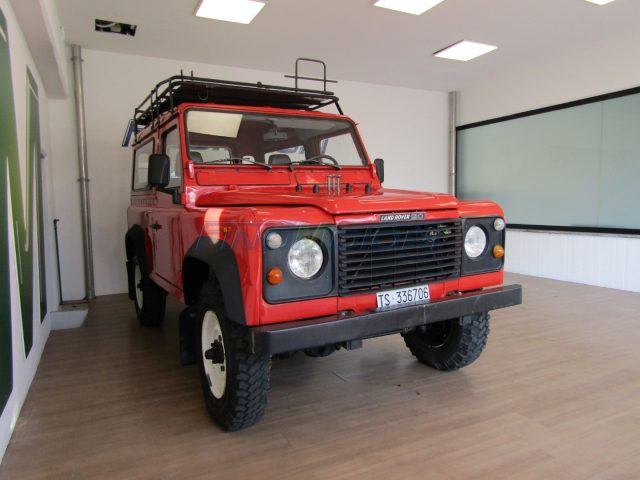 LAND ROVER Defender usata, con Portapacchi