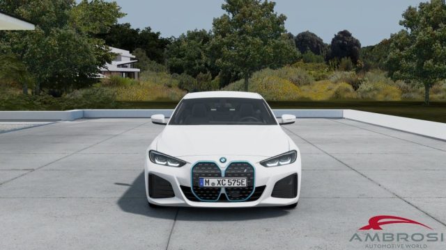 BMW i4 usata 2