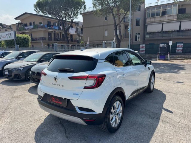 RENAULT Captur usata, con Autoradio
