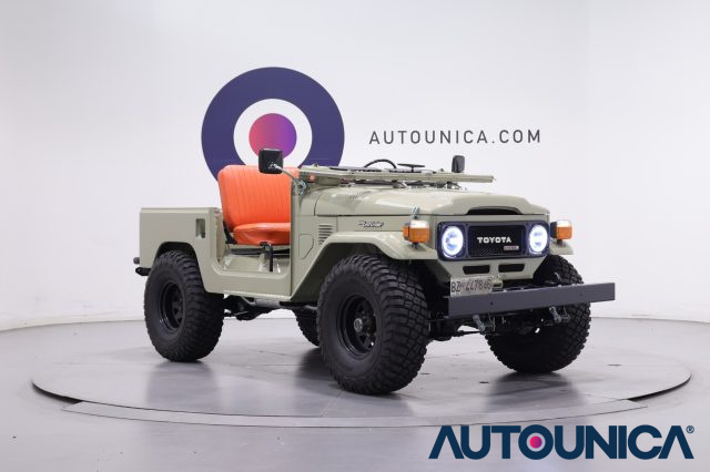 TOYOTA Land Cruiser usata, con Luci diurne