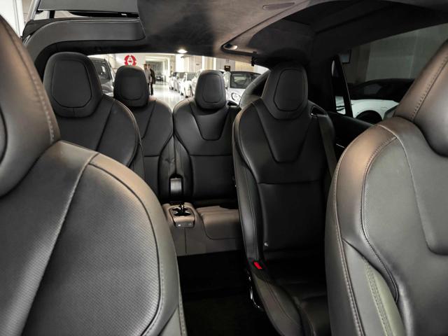 TESLA Model X usata 21