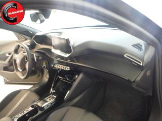 PEUGEOT 2008 usata, con Climatizzatore