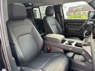 LAND ROVER Defender usata, con Controllo automatico clima