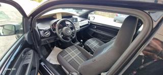 VOLKSWAGEN up! usata, con Climatizzatore