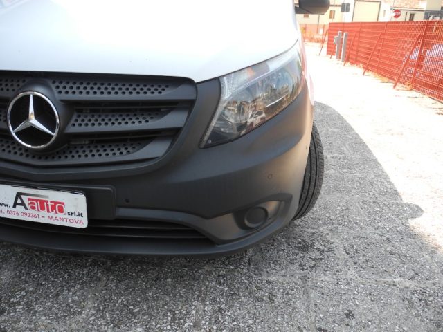 MERCEDES-BENZ Vito usata 50