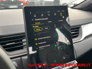 RENAULT Captur usata, con USB