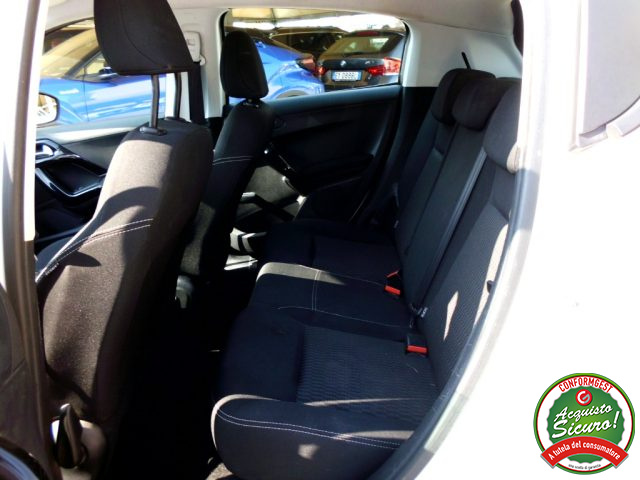 PEUGEOT 208 usata, con Climatizzatore