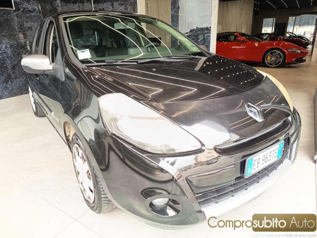 RENAULT Clio usata, con Airbag laterali